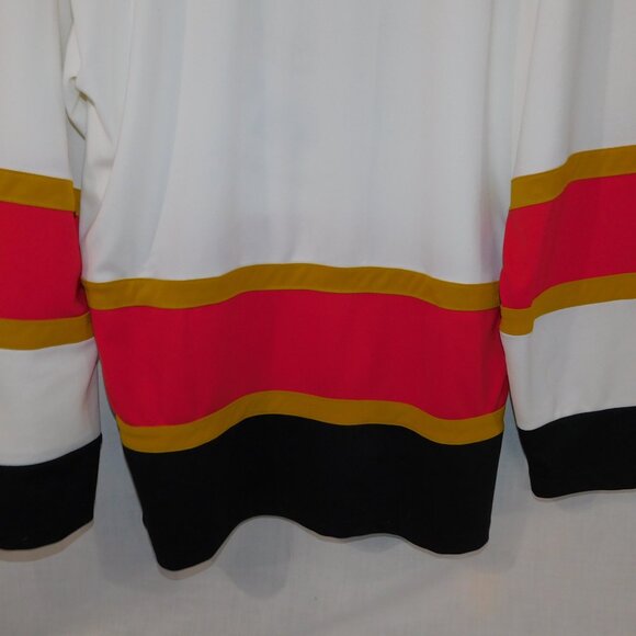 Hockey Night In Canada CBC Adult L Jersey - Picture 8 of 9
